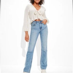 American Eagle Outfitters 90’s Bootcut Jean